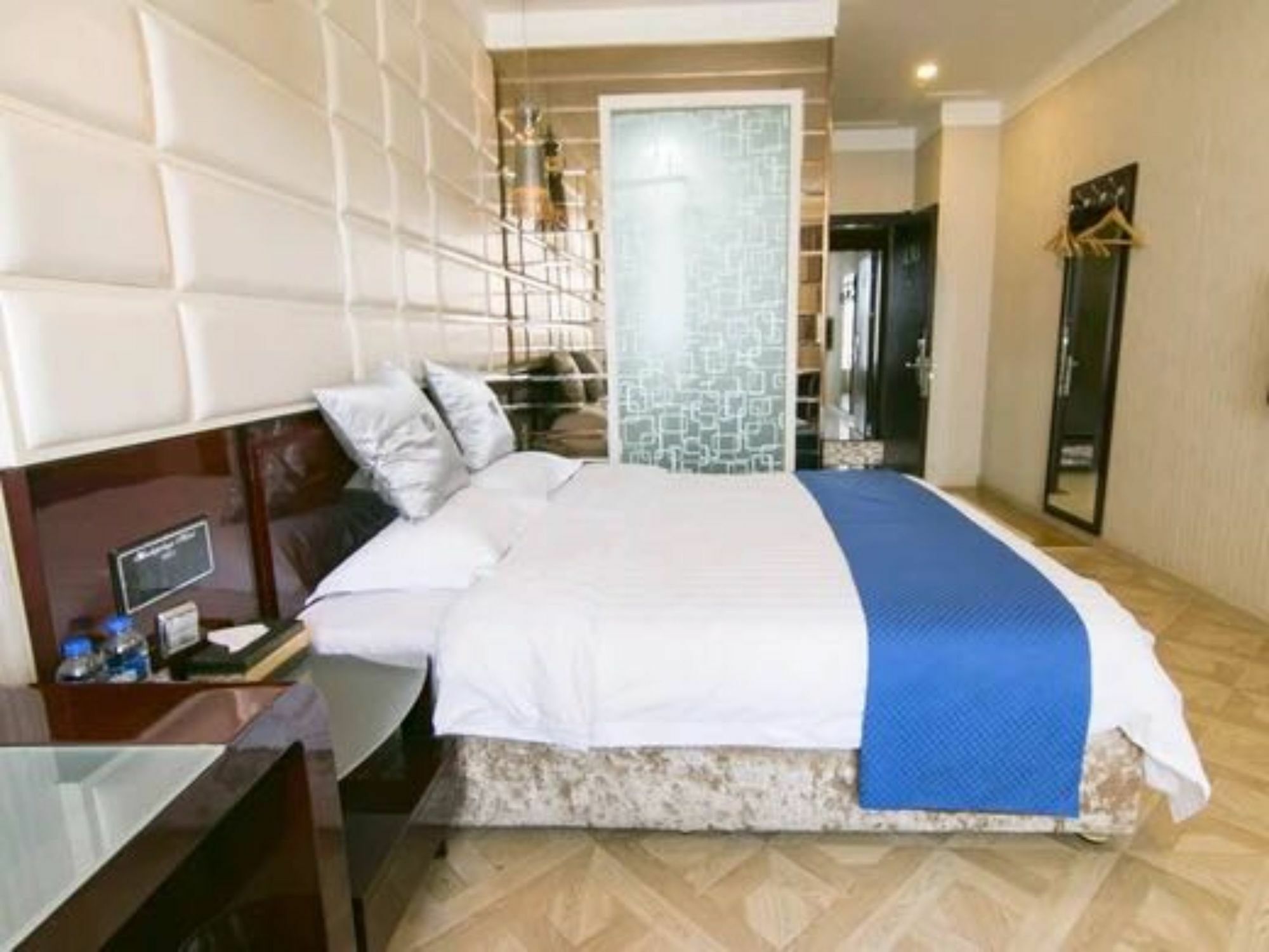 Tianjin Bindao Business Hotel Binhai  Bagian luar foto