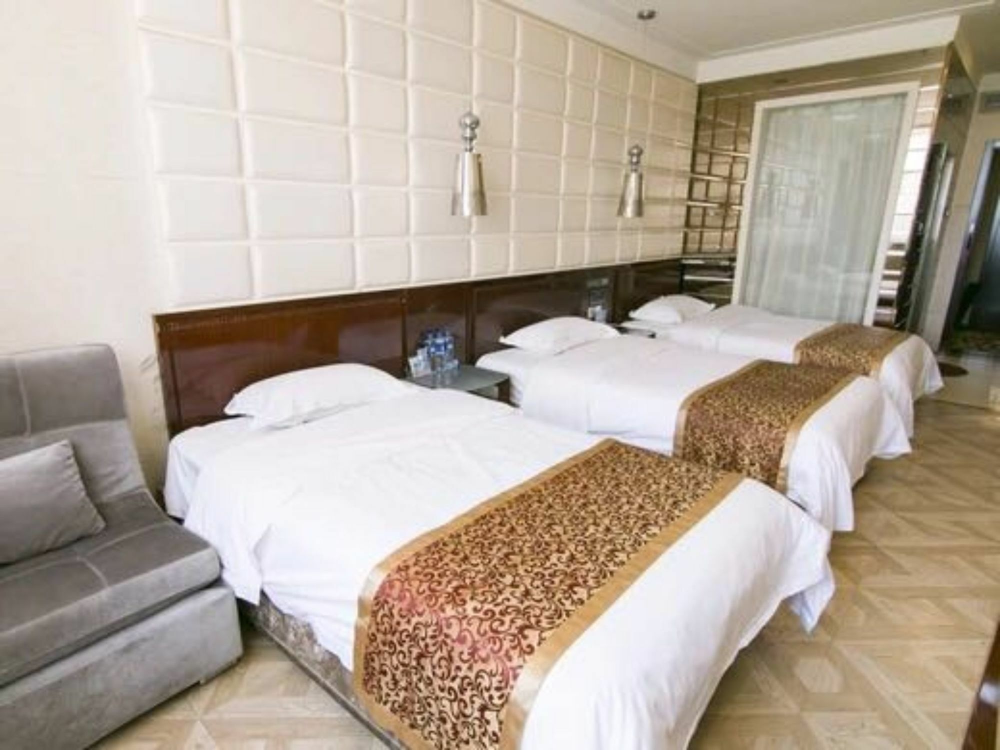 Tianjin Bindao Business Hotel Binhai  Bagian luar foto